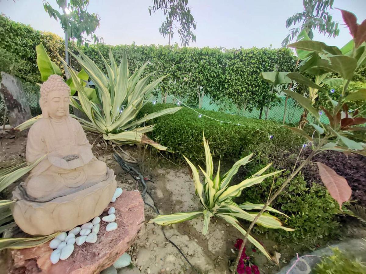 Shaw Estate-Farm House For A Small Parties-Jp Farm Greater Noida Eksteriør billede
