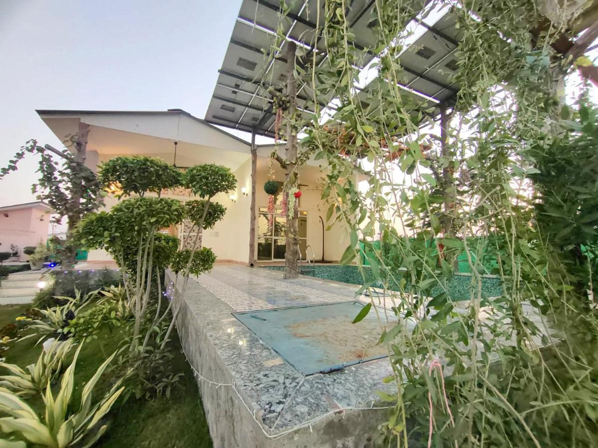 Shaw Estate-Farm House For A Small Parties-Jp Farm Greater Noida Eksteriør billede
