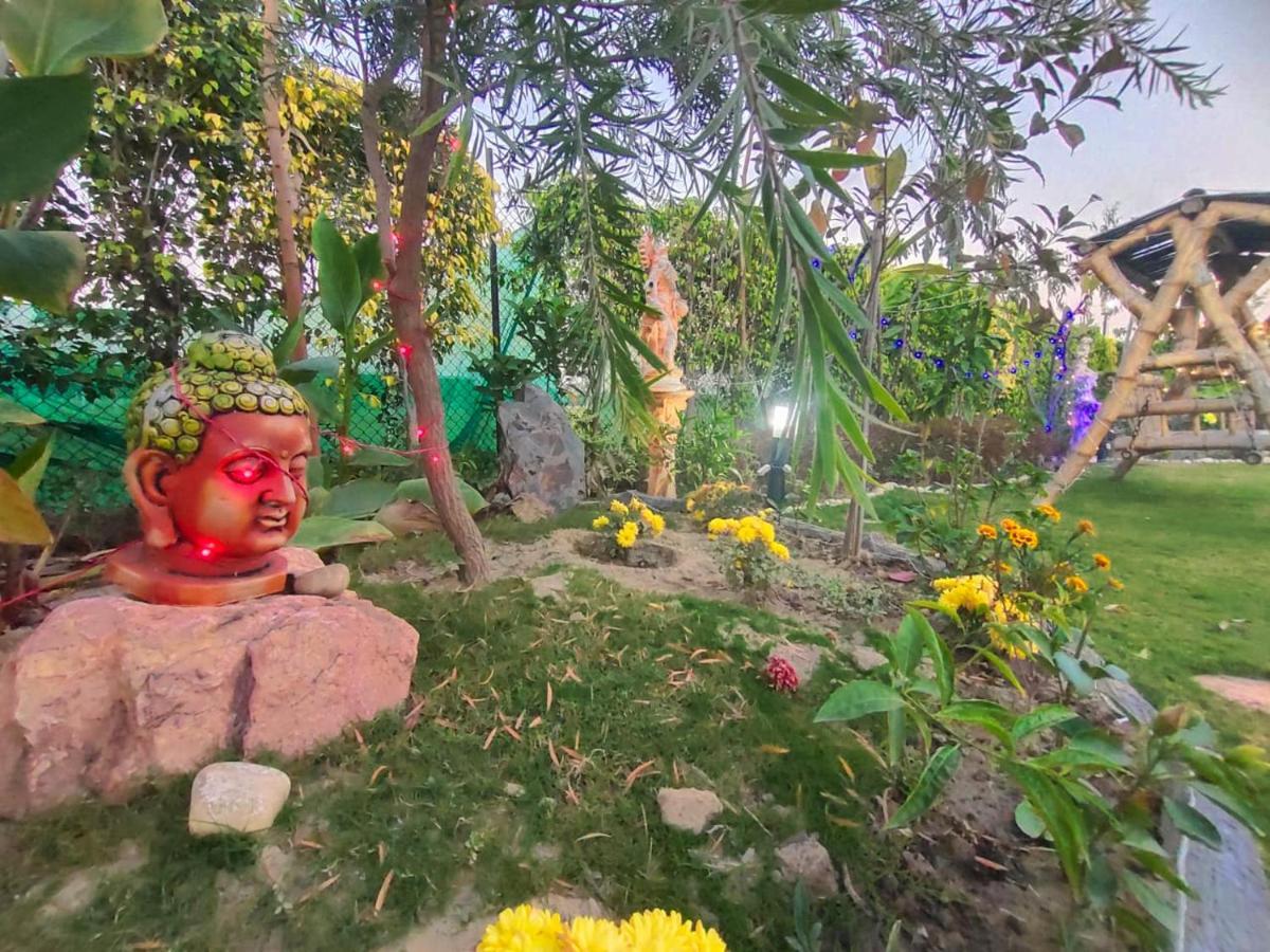 Shaw Estate-Farm House For A Small Parties-Jp Farm Greater Noida Eksteriør billede
