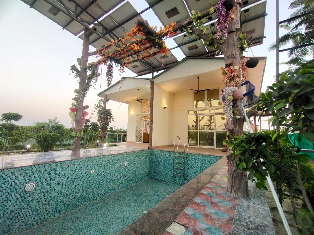 Shaw Estate-Farm House For A Small Parties-Jp Farm Greater Noida Eksteriør billede